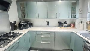 Photo 11- click for photo gallery